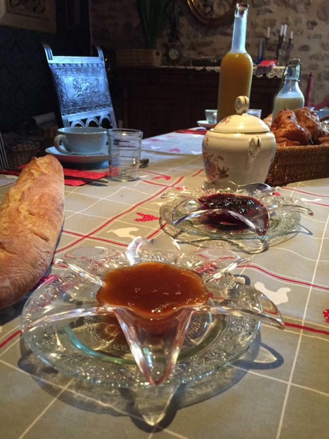 Aux Caprices Des Dieux Marnes Exterior photo